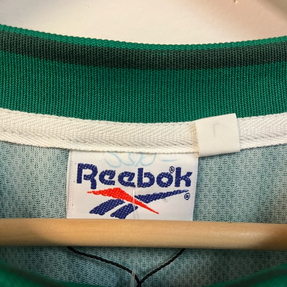 90s Reebok Soccer Jersey - Picture 3 of 4